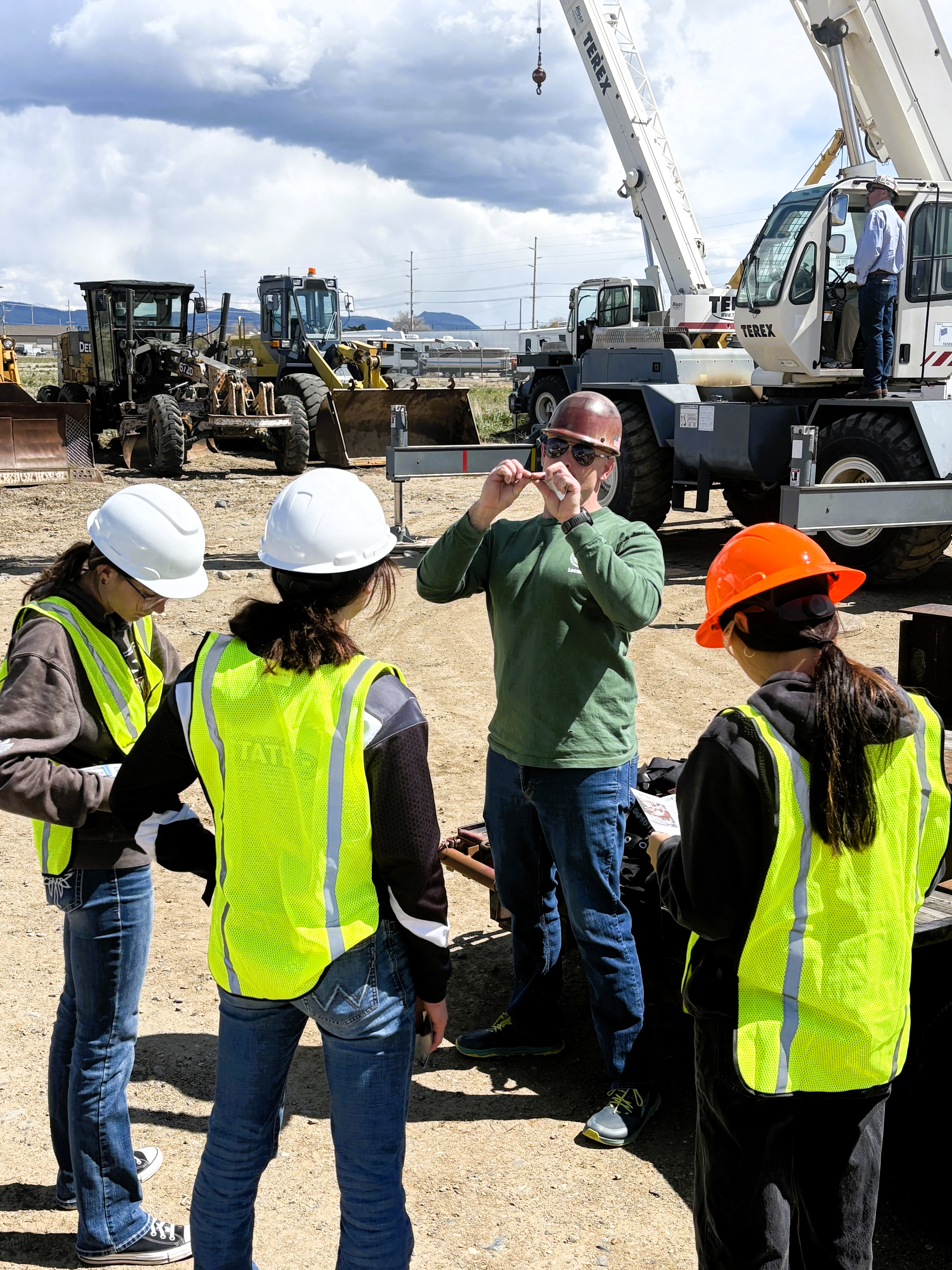 JMG students on a worksite tour of a Dick Anderson construction site.